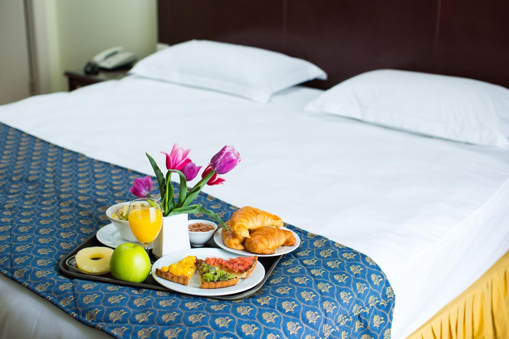 Europe Hotel Erivan Dış mekan fotoğraf