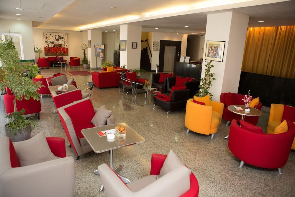 Europe Hotel Erivan Dış mekan fotoğraf