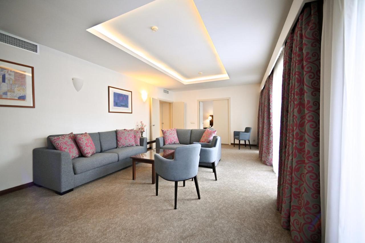 Europe Hotel Erivan Dış mekan fotoğraf