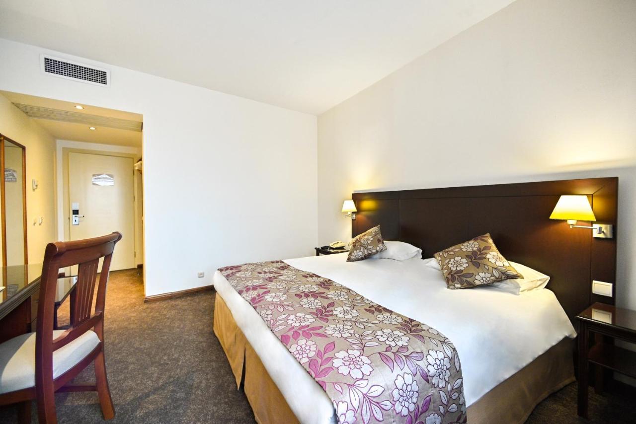 Europe Hotel Erivan Dış mekan fotoğraf