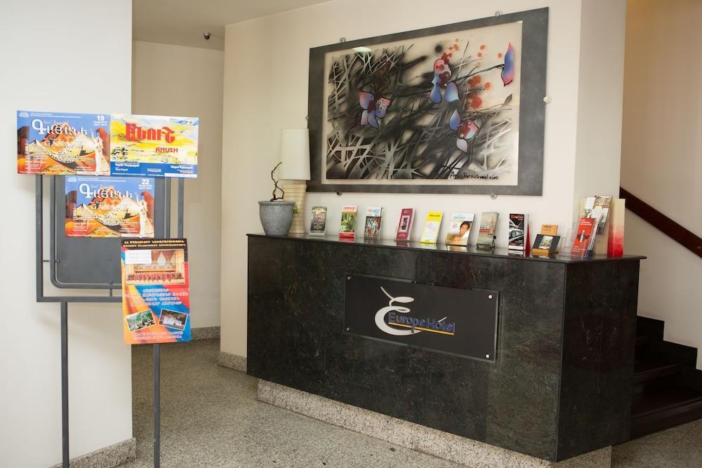 Europe Hotel Erivan Dış mekan fotoğraf
